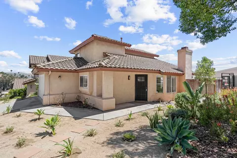 1881 Loreto Gln, Escondido, CA 92027 photo 24