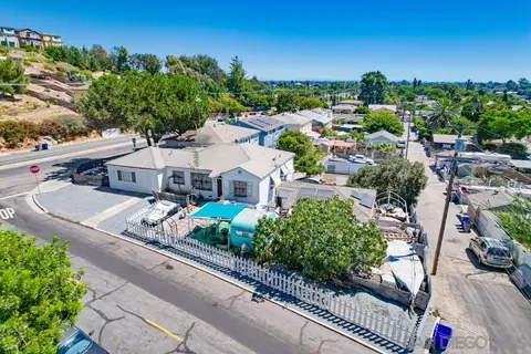 View/Area - 4112 Blackton Dr, La Mesa, CA 91941 photo 2 of 11