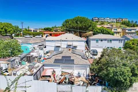 View/Area - 4112 Blackton Dr, La Mesa, CA 91941 photo 9 of 11