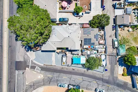 View/Area - 4112 Blackton Dr, La Mesa, CA 91941 photo 3 of 11