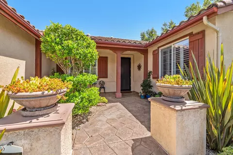 10629 Laurel Path, Escondido, CA 92026 photo 4