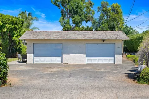 134-136 Hillcrest Dr, Encinitas, CA 92024 photo 4