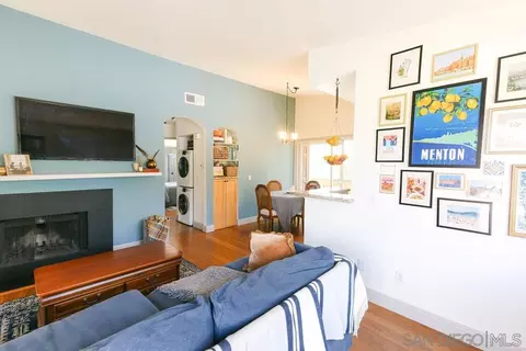 4587 39th St #4, San Diego, CA 92116