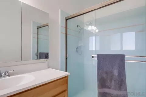 Bath - 7620 Torrem St, La Mesa, CA 91942 photo 2 of 4