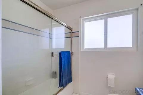 Bath - 7620 Torrem St, La Mesa, CA 91942 photo 4 of 4
