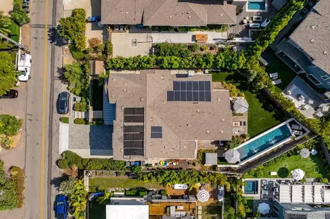 View/Area - 820 Hymettus Ave, Encinitas, CA 92024 photo 1 of 3
