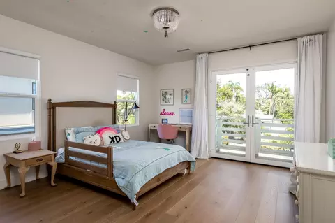 Bedroom - 820 Hymettus Ave, Encinitas, CA 92024 photo 2 of 3