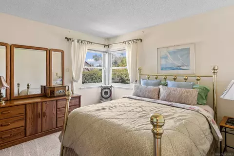 860 Oro Grande St, Oceanside, CA 92057 photo 24