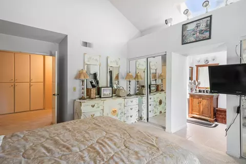 860 Oro Grande St, Oceanside, CA 92057 photo 20