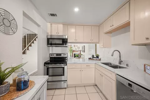 9310 W Heaney Cir, Santee, CA 92071 photo 21