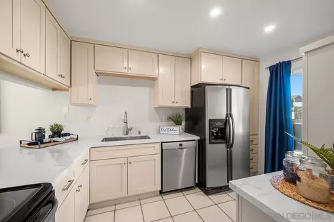 9310 W Heaney Cir, Santee, CA 92071 photo 19