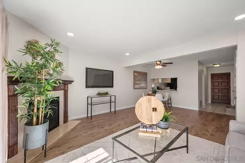 9310 W Heaney Cir, Santee, CA 92071 photo 4