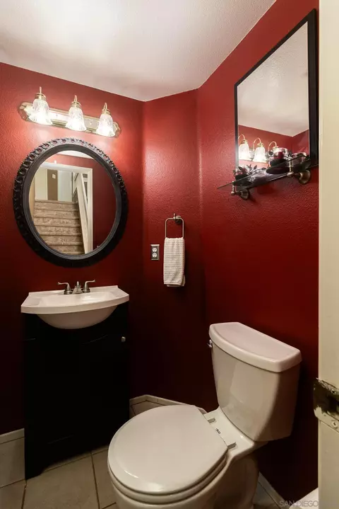 435 Whispering Willow Dr #B, Santee, CA 92071 photo 13