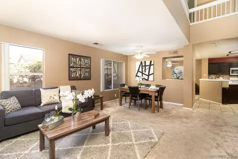 435 Whispering Willow Dr #B, Santee, CA 92071 photo 4