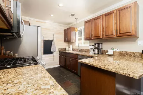 1355 Camillo Way, El Cajon, CA 92021 photo 8