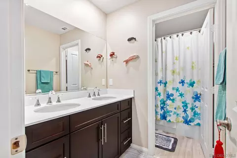 Bath - 10677 Braverman Dr, Santee, CA 92071 photo 3 of 3