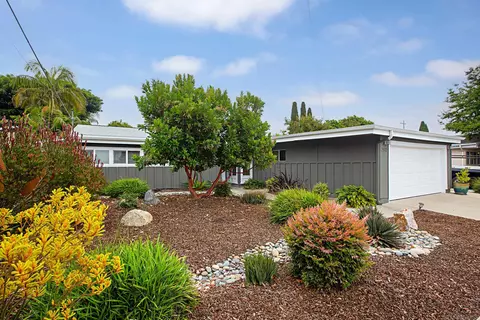 2817 Amulet St, San Diego, CA 92123