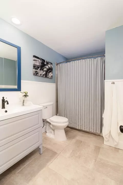 Bath - 3418 Alta Loma Dr, Jamul, CA 91935 photo 4 of 7