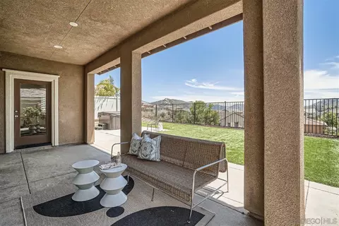 398 Ventasso Way, Fallbrook, CA 92028 photo 20