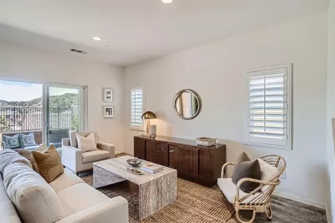398 Ventasso Way, Fallbrook, CA 92028 photo 3