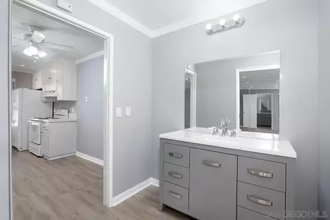 4055 36th St #2, San Diego, CA 92104