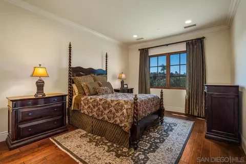 Bedroom - 17867 Joyas Ct, Poway, CA 92064 photo 3 of 6