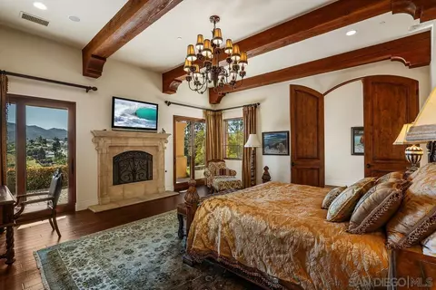 Bedroom - 17867 Joyas Ct, Poway, CA 92064 photo 2 of 6