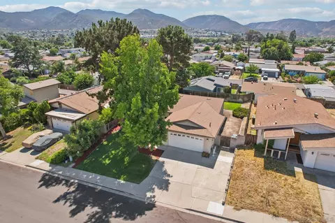 View/Area - 9330 Goyette Pl, Santee, CA 92071 photo 3 of 10