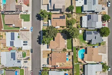 View/Area - 9330 Goyette Pl, Santee, CA 92071 photo 7 of 10