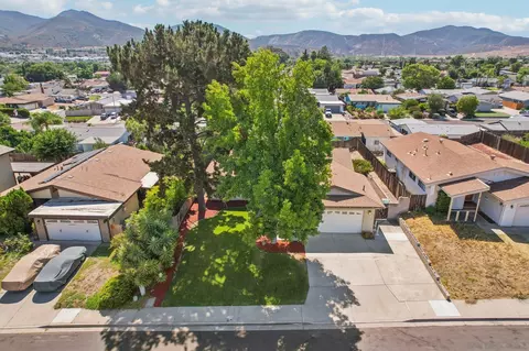 View/Area - 9330 Goyette Pl, Santee, CA 92071 photo 2 of 10