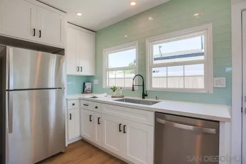 Kitchen - 1508 Bush St, Oceanside, CA 92058 photo 3 of 9