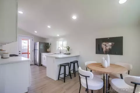 Dining - 1508 Bush St, Oceanside, CA 92058 photo 1 of 1