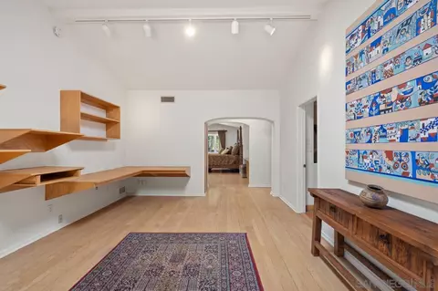 2660 Hidden Valley Rd, La Jolla, CA 92037 photo 25