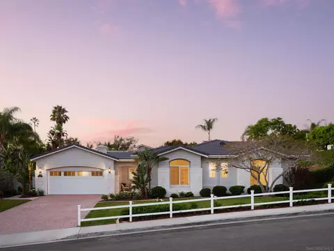 Exterior - 540 Park Ln, Encinitas, CA 92024 photo 10 of 12