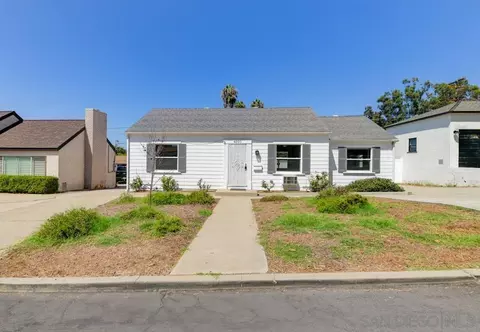 Exterior - 4390 Yale Ave, La Mesa, CA 91942 photo 2 of 9