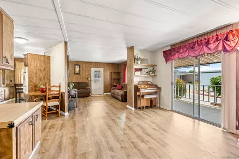 Living - 1815 Sweetwater Rd #167, Spring Valley, CA 91977 photo 2 of 3