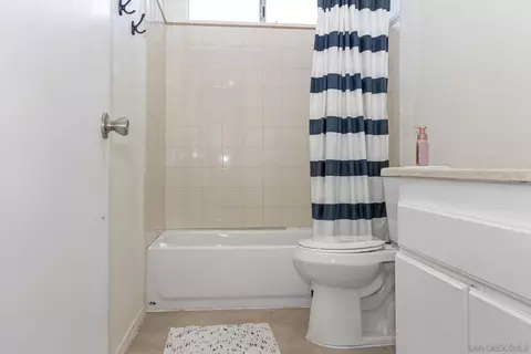 10850 Whippletree Ln, Spring Valley, CA 91978 photo 31