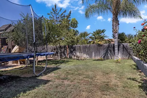 10850 Whippletree Ln, Spring Valley, CA 91978 photo 17