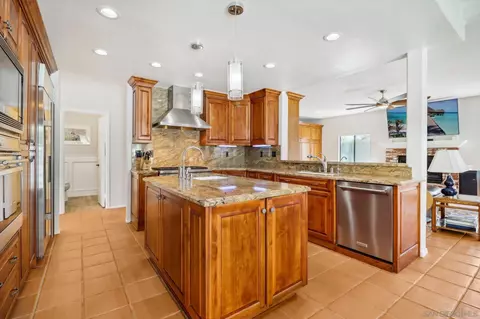 1321 Dexter Pl, Escondido, CA 92029 photo 19