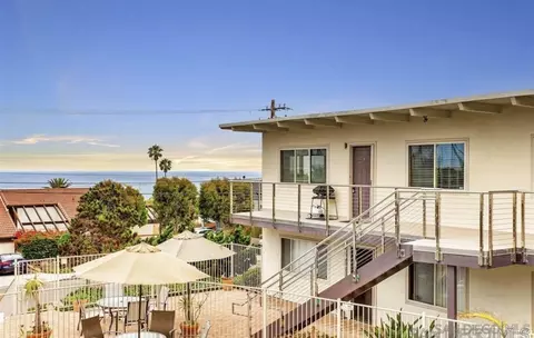519 Stratford Ct #N, Del Mar, CA 92014