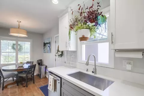 Kitchen - 4575 Parks Ave, La Mesa, CA 91942 photo 7 of 7