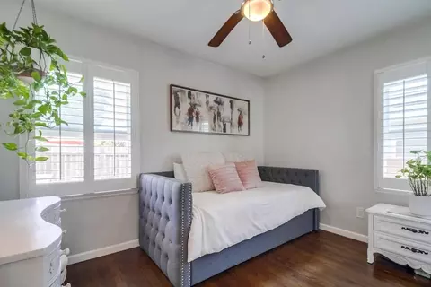 Bedroom - 4575 Parks Ave, La Mesa, CA 91942 photo 1 of 5