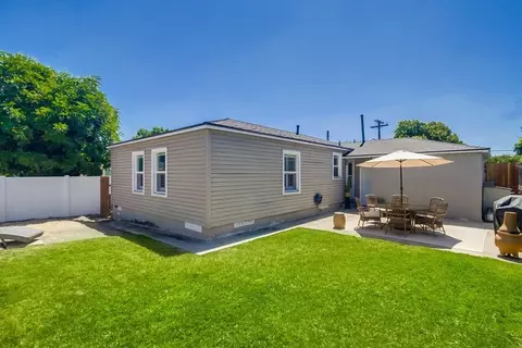 Exterior - 4575 Parks Ave, La Mesa, CA 91942 photo 8 of 16