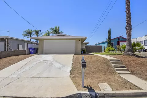 862 Banock St, Spring Valley, CA 91977 photo 2