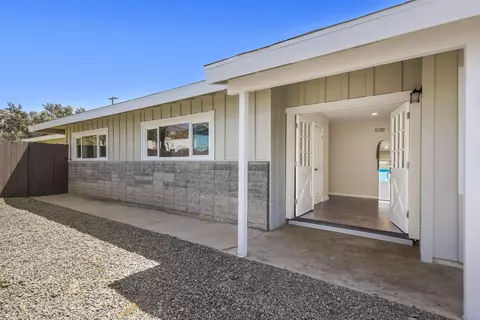 862 Banock St, Spring Valley, CA 91977 photo 5