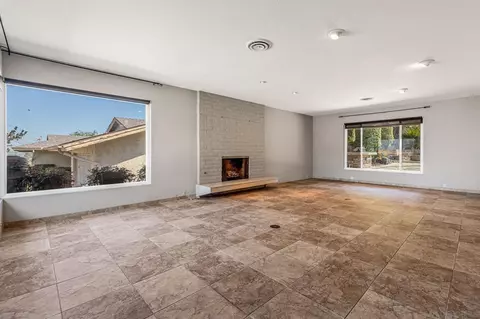 Living - Undisclosed, La Mesa, CA 91941 photo 2 of 5
