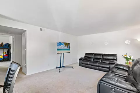 Living - 513 Calle Montecito #71, Oceanside, CA 92057 photo 1 of 2