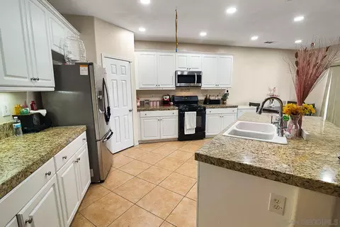 1679 E Beringer Dr, San Jacinto, CA 92583 photo 18