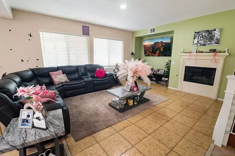 1679 E Beringer Dr, San Jacinto, CA 92583 photo 7