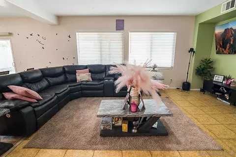 1679 E Beringer Dr, San Jacinto, CA 92583 photo 9